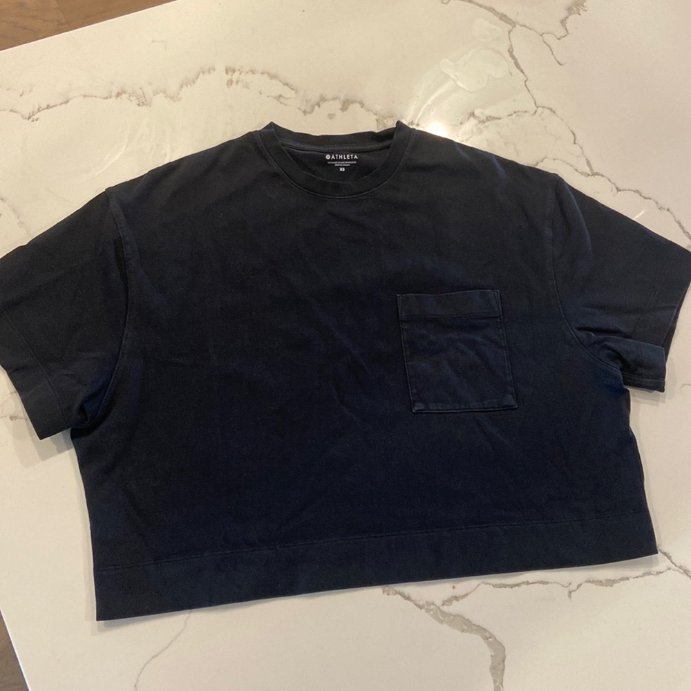 Athleta tshirt